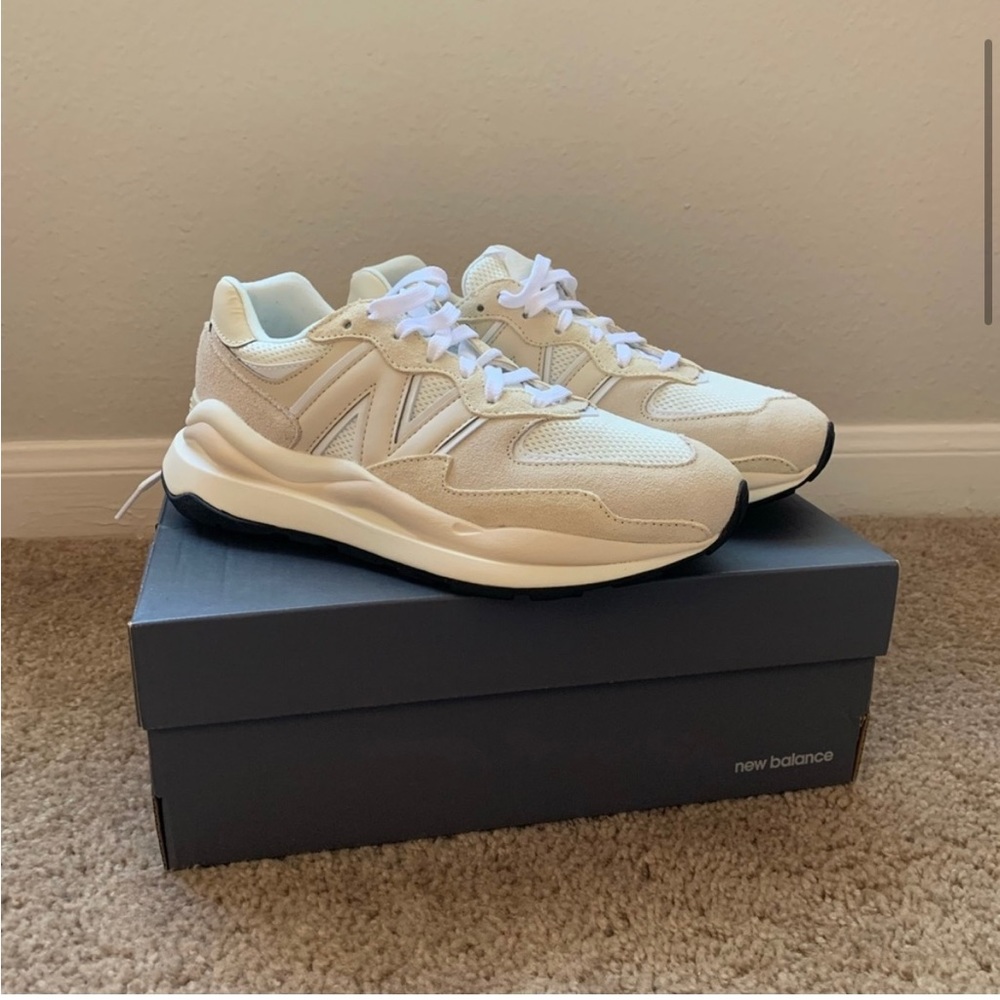 New Balance 57/40 Sea Salt NWOT 8.5